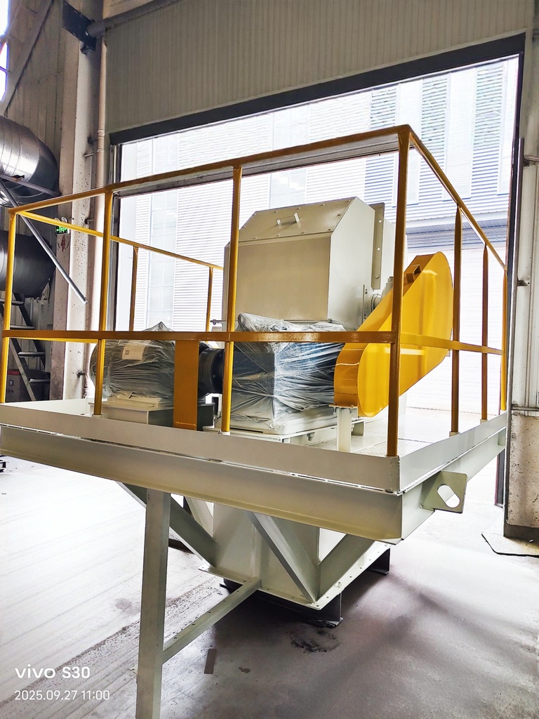 TH800型斗式提升机-10M